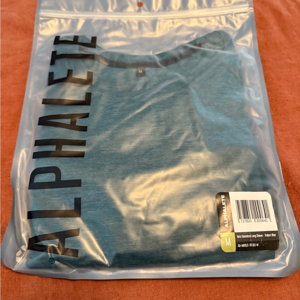 Alphalete Hero Seamless Long Sleeve - Trident Blue, Size Medium